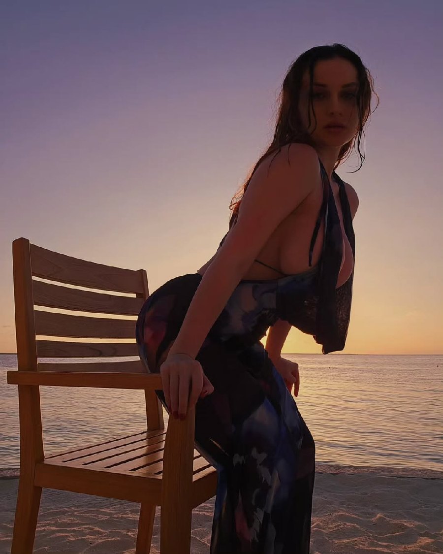 Sexy girl Miranda Faith nude in Pasig