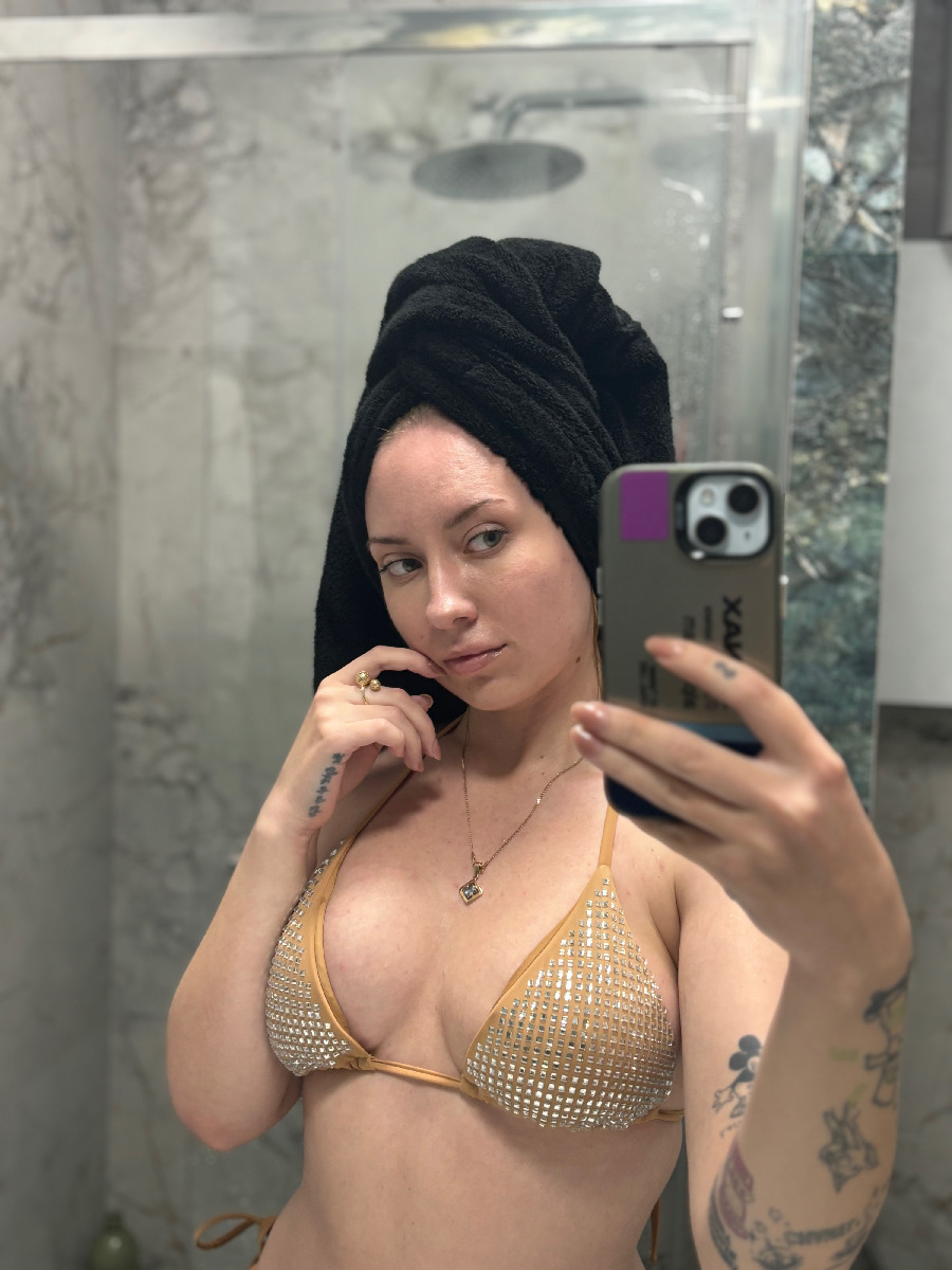 Nude girl KateV in Pasig