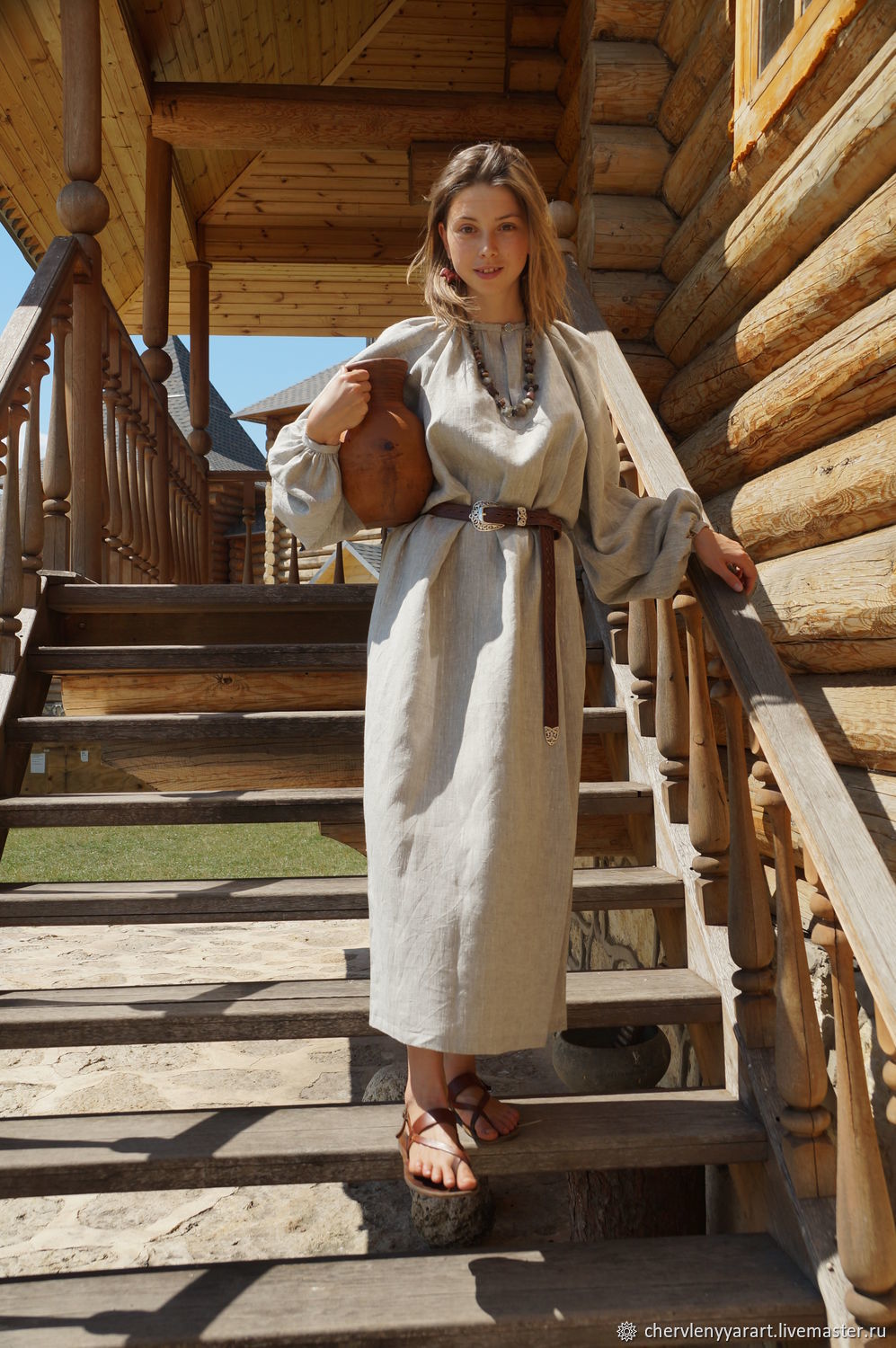 Girls in Slavic costumes in Pasig